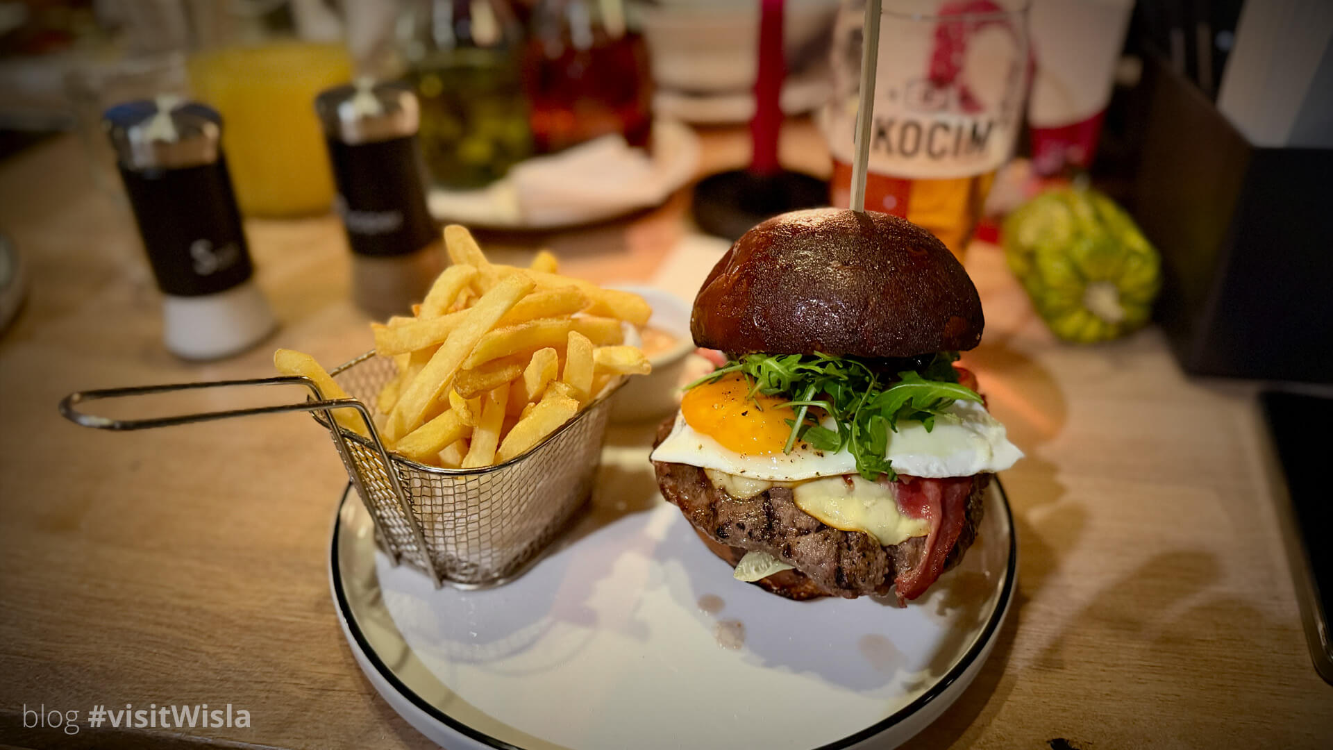 Burger Wiślański Drwal tylko w Restauracji Belweder w Wiśle 